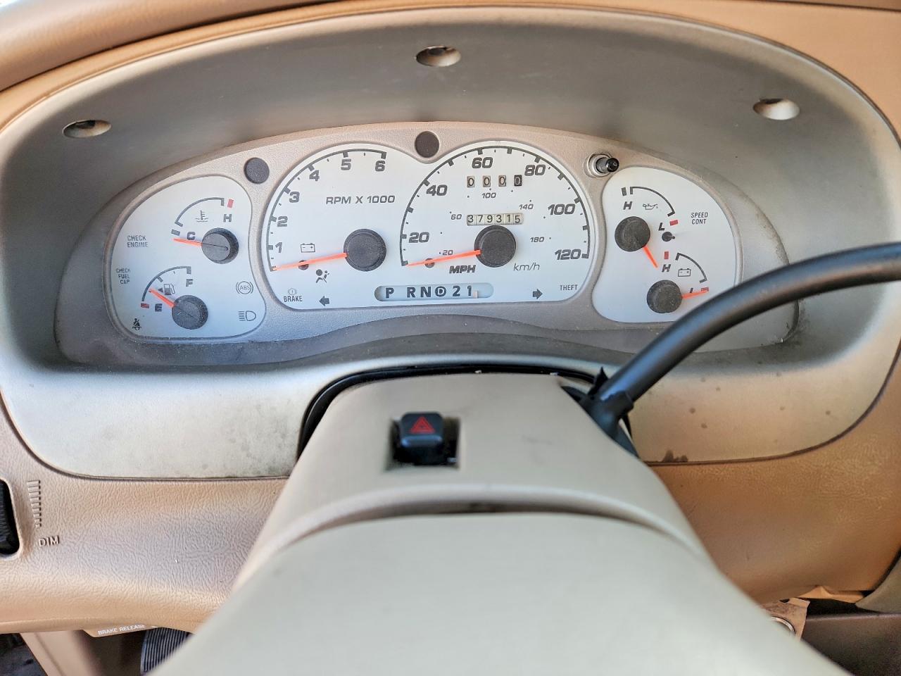 2001 Ford Explorer Sport