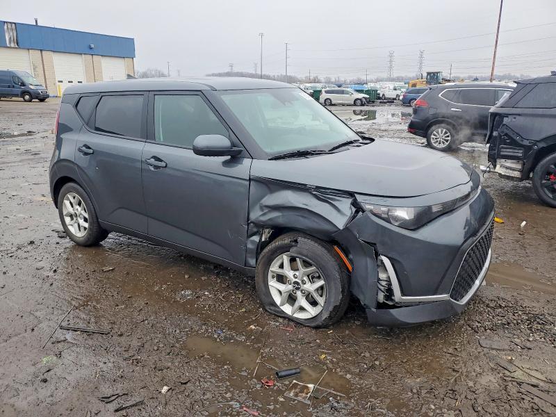 2024 KIA Soul lx