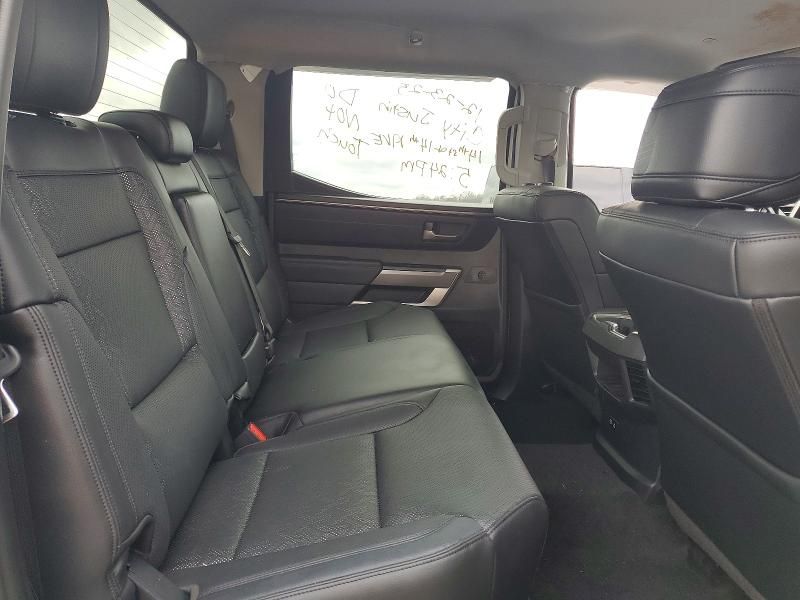 2024 Toyota Tundra Crewmax sr