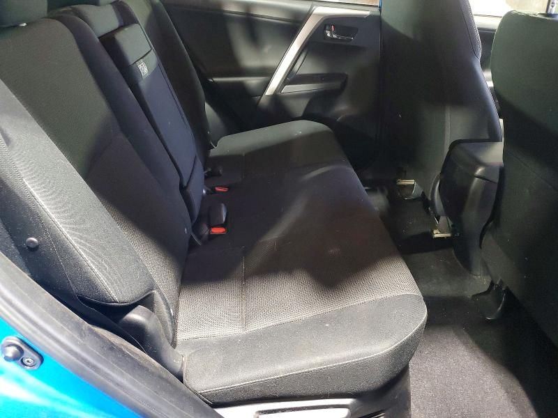 2017 Toyota Rav4 hv le