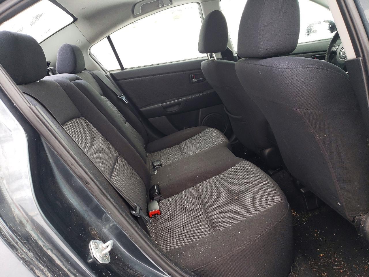 2009 Mazda 3 I