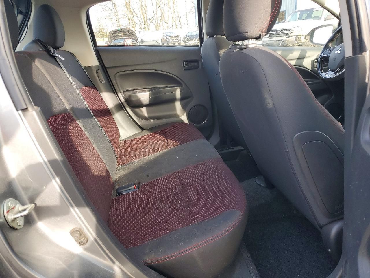 2019 Mitsubishi Mirage le