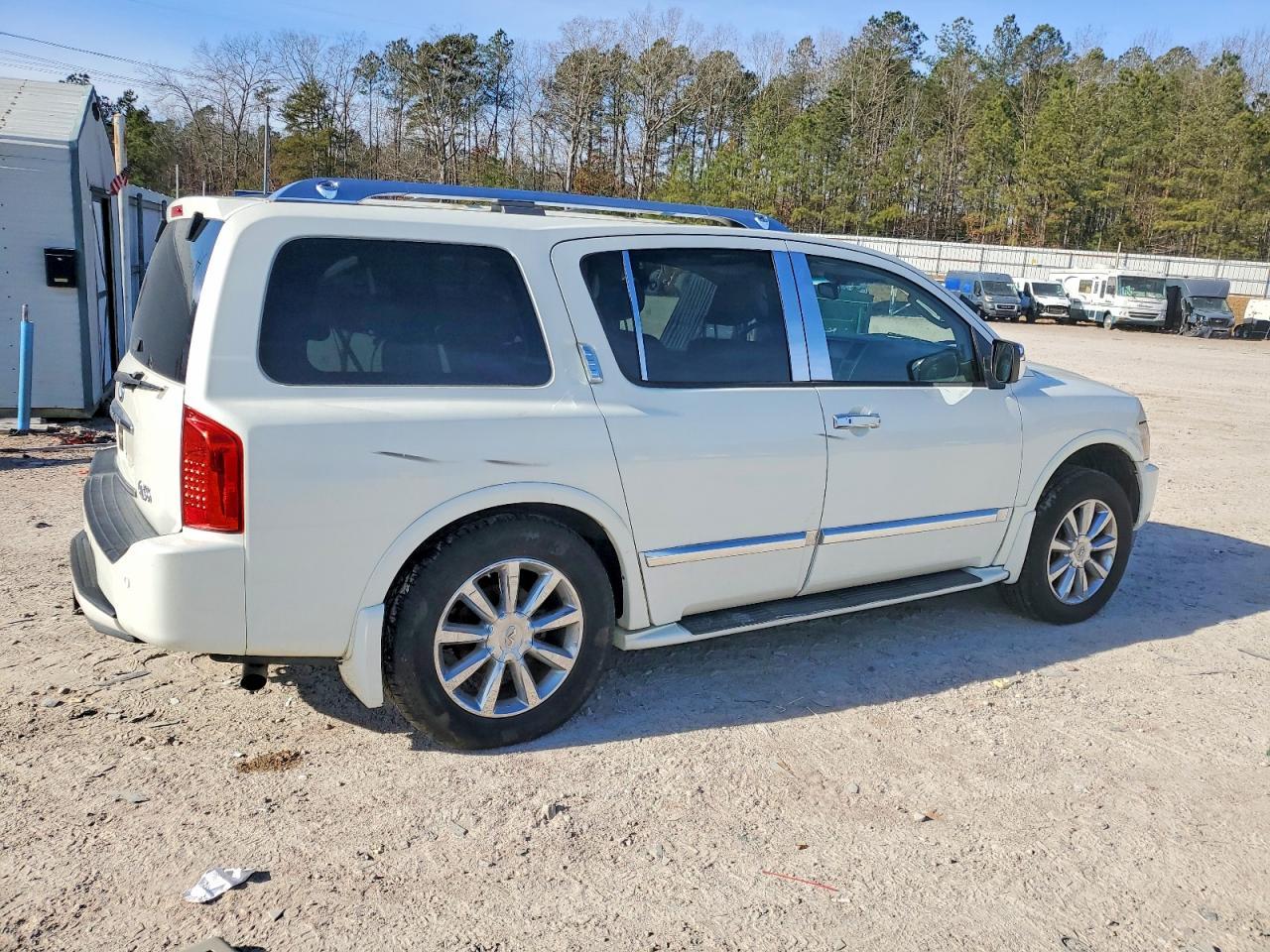 2010 Infiniti Qx56