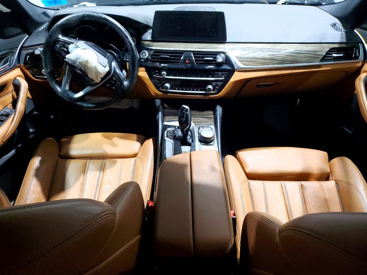 2018 BMW 530 xi