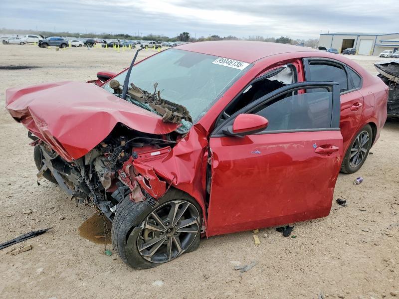2024 KIA Forte lx