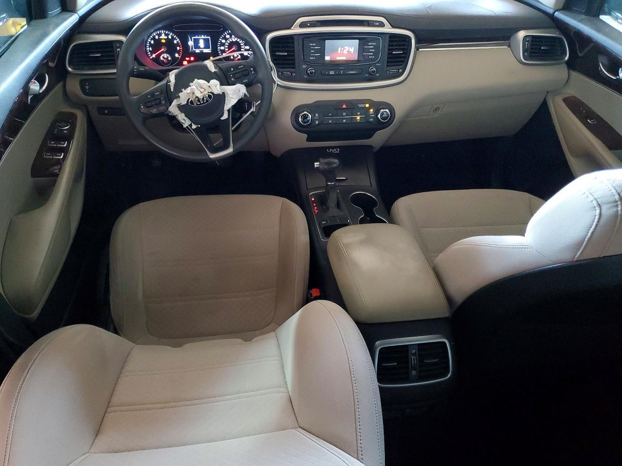 2016 KIA Sorento lx