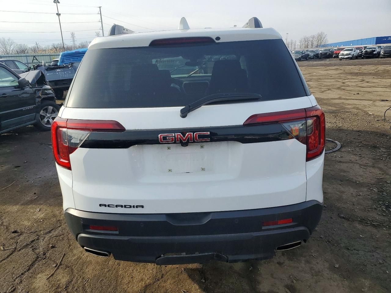 2022 GMC Acadia sle