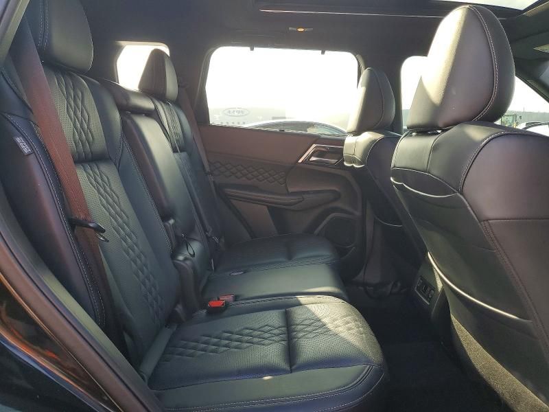 2024 Mitsubishi Outlander sel