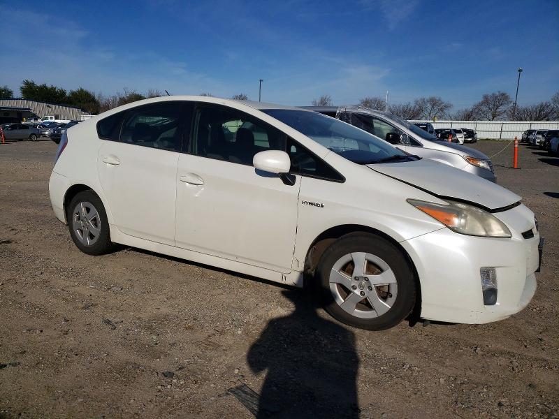 2011 Toyota Prius Three