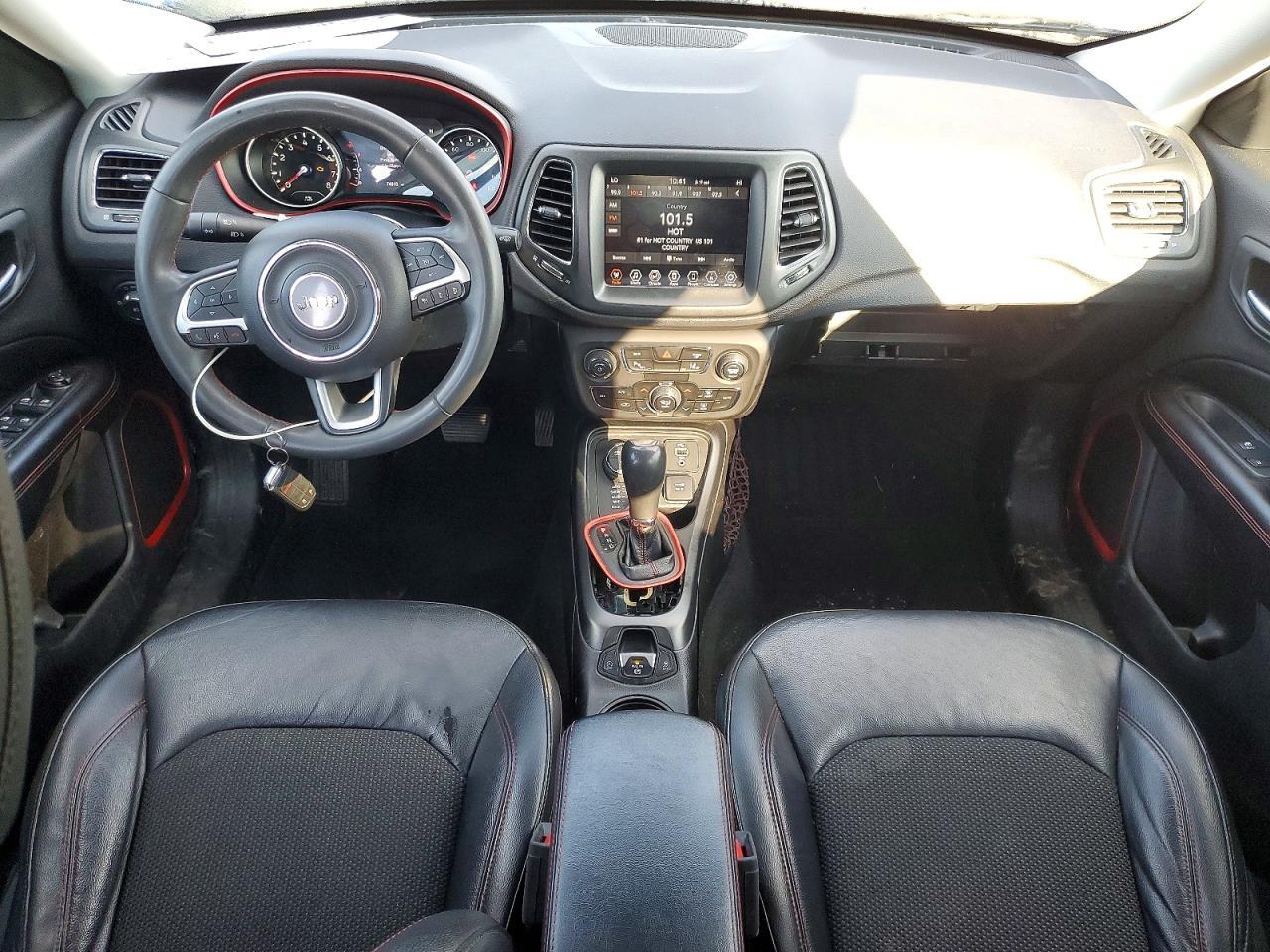 2021 Jeep Compass Trailhawk