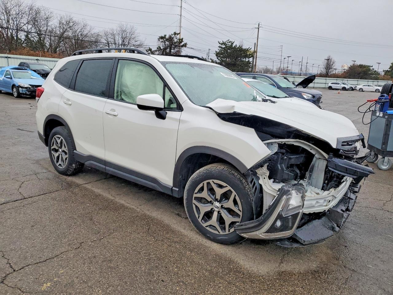 2023 Subaru Forester Premium