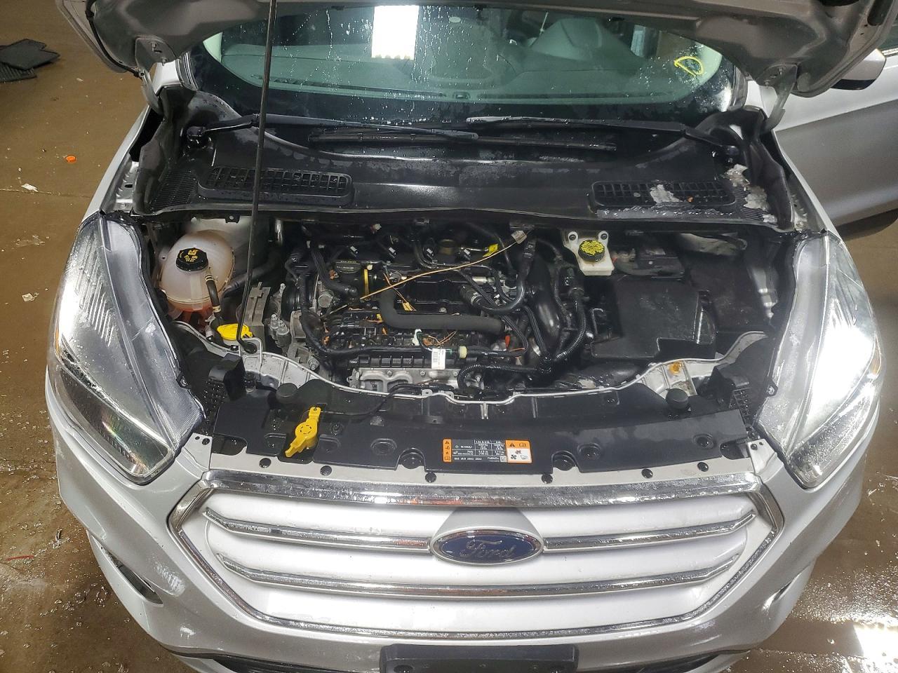 2019 Ford Escape se