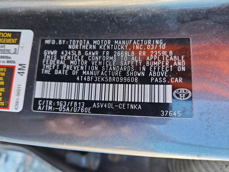 2011 Toyota Camry le