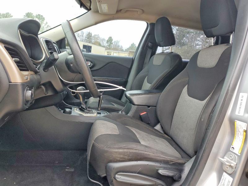 2014 Jeep Cherokee Sport