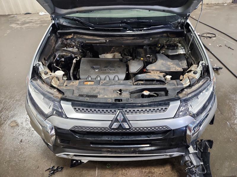 2020 Mitsubishi Outlander se