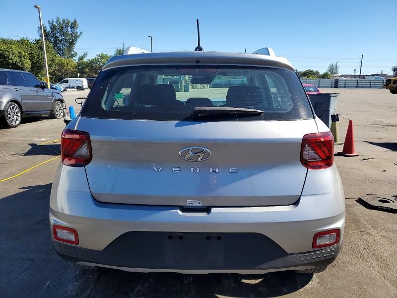 2024 Hyundai Venue sel