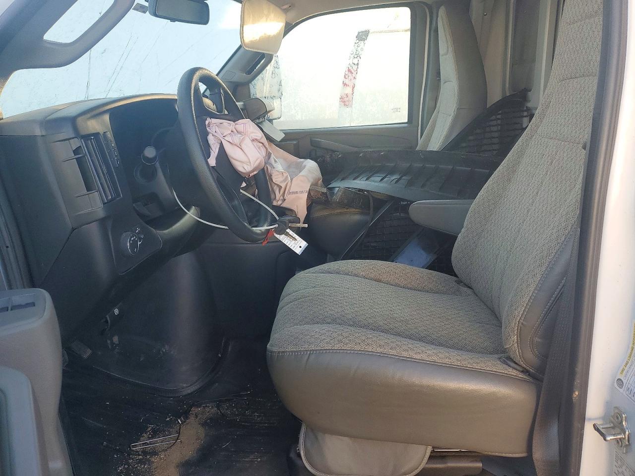 2024 Chevrolet Express Utility / Service Truck