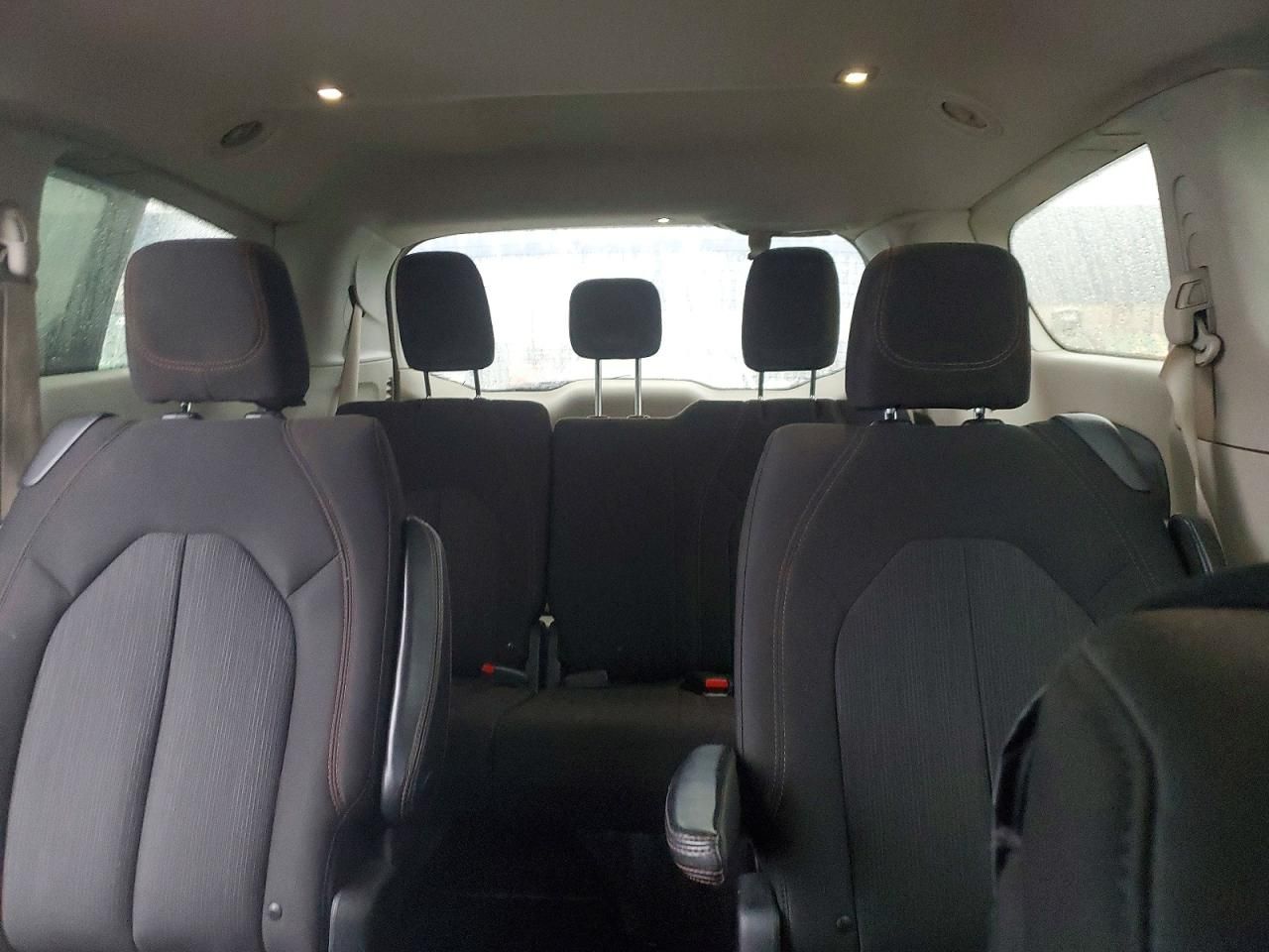 2017 Chrysler Pacifica Touring