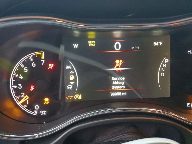 2022 Jeep Grand Cherokee Laredo e