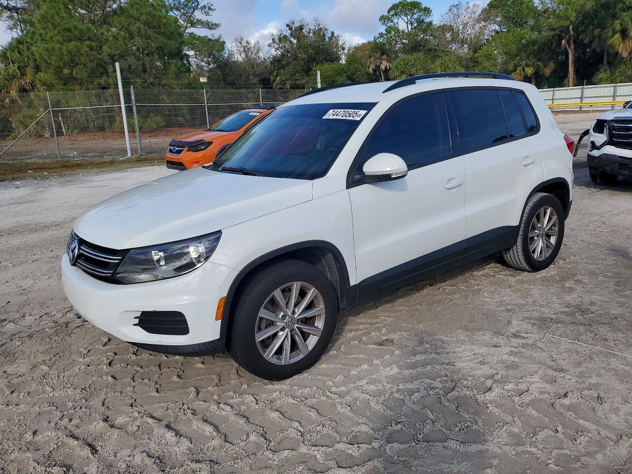 2017 Volkswagen Tiguan s