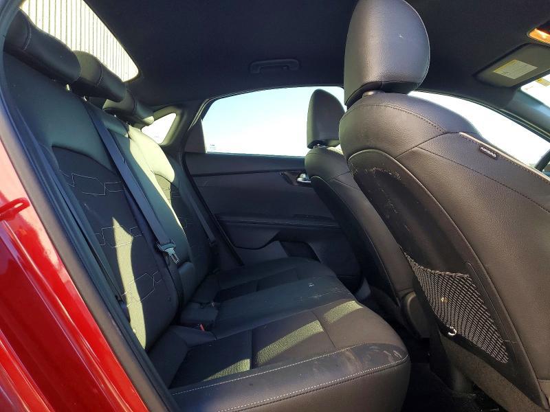 2024 KIA Forte gt Line
