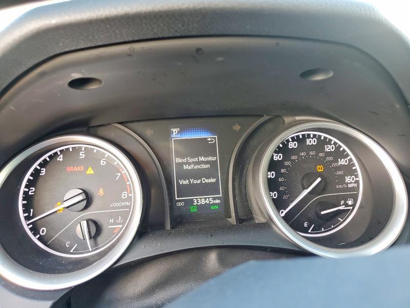 2024 Toyota Camry le