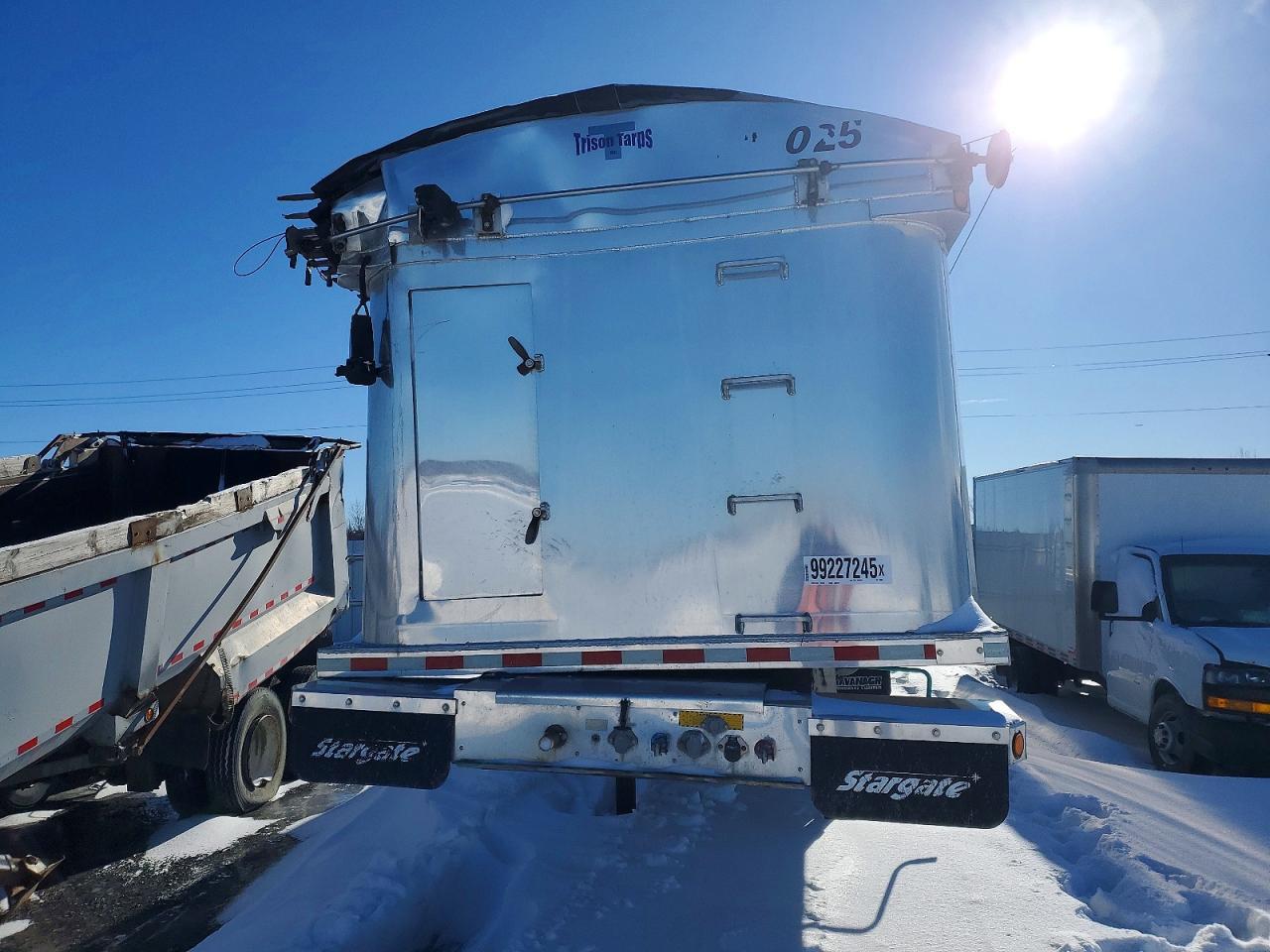 2019 Stargate 4-Axle Dump Trailer