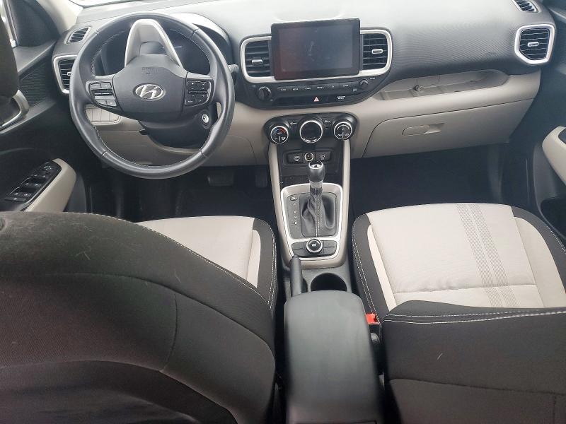 2023 Hyundai Venue sel