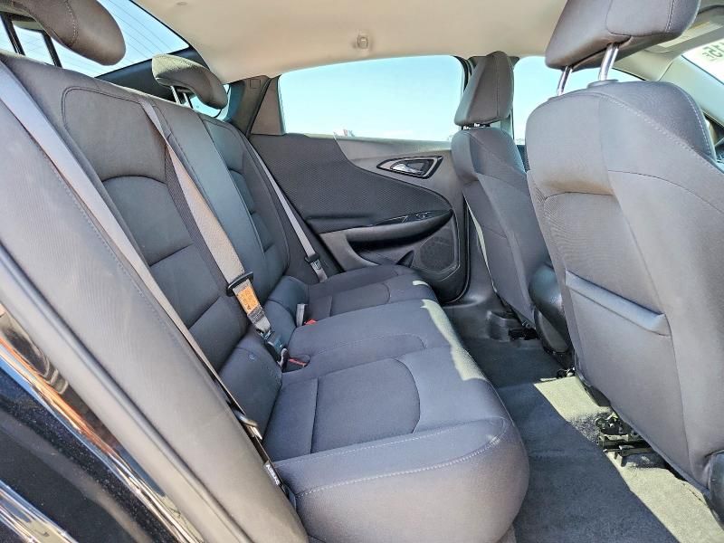 2025 Chevrolet Malibu rs