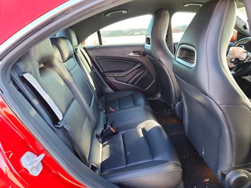 2016 Mercedes-Benz Cla 250