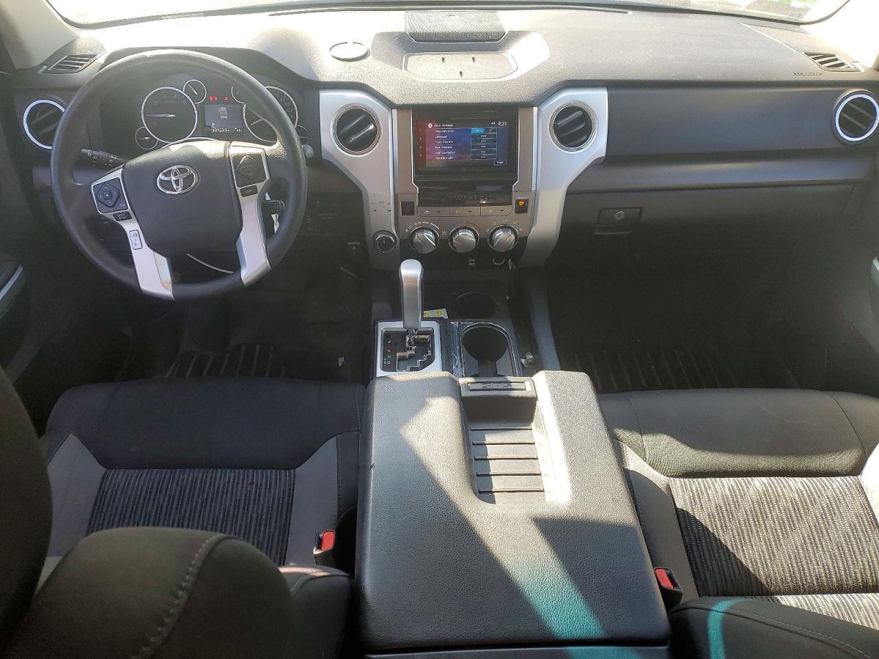 2017 Toyota Tundra Crewmax SR5