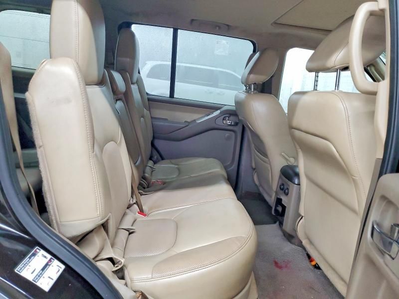 2012 Nissan Pathfinder s