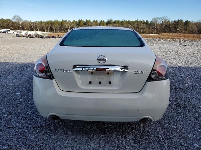 2010 Nissan Altima Base