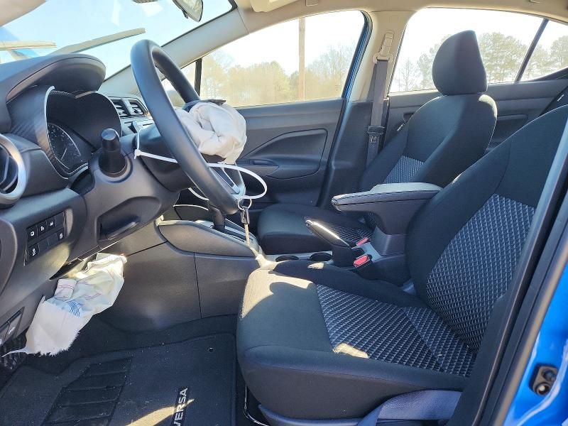 2024 Nissan Versa s