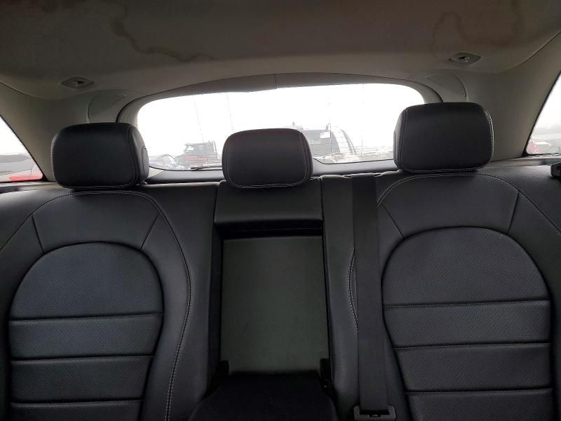 2016 Mercedes-Benz Glc 300