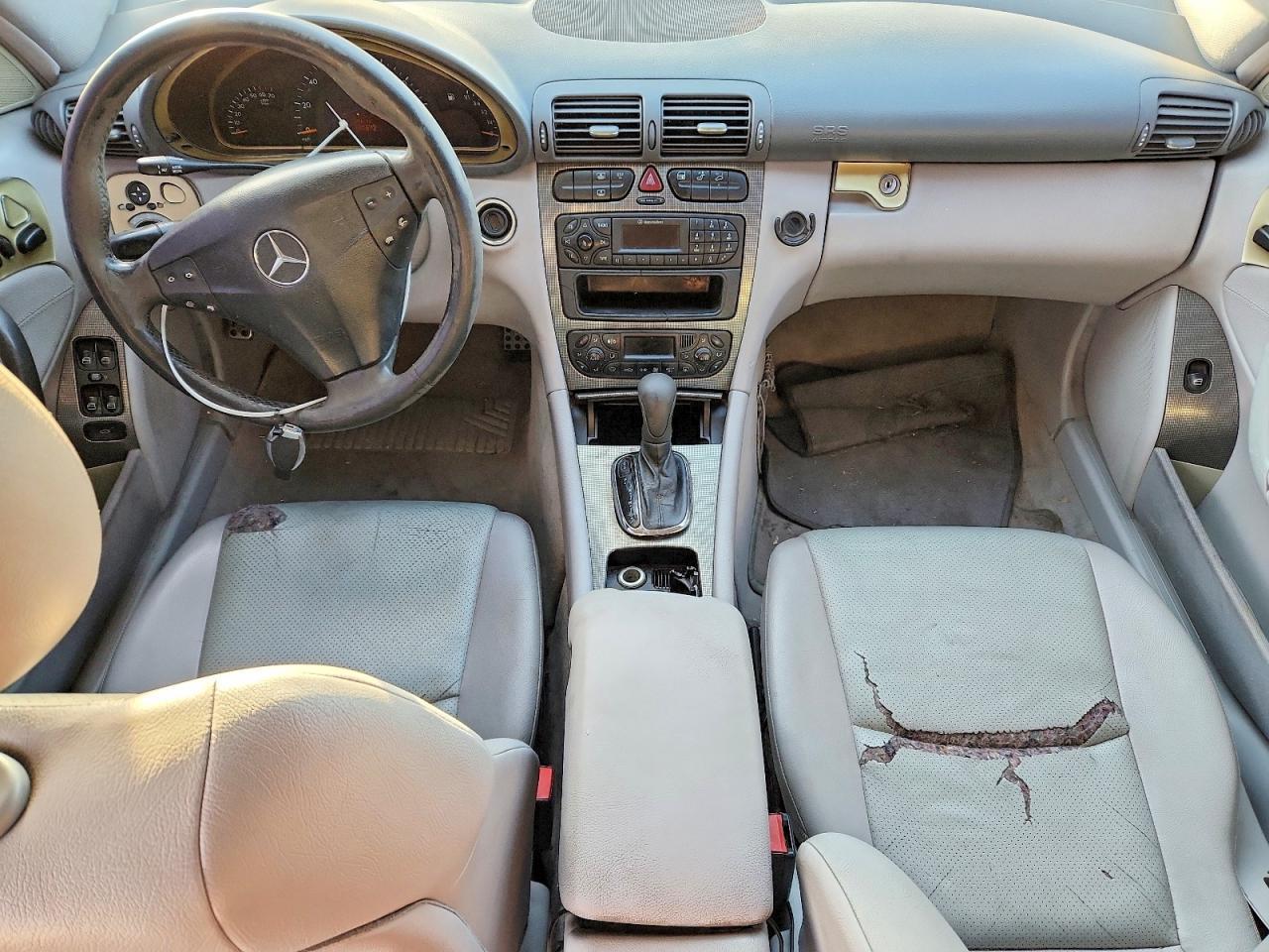 2004 Mercedes-Benz C 320