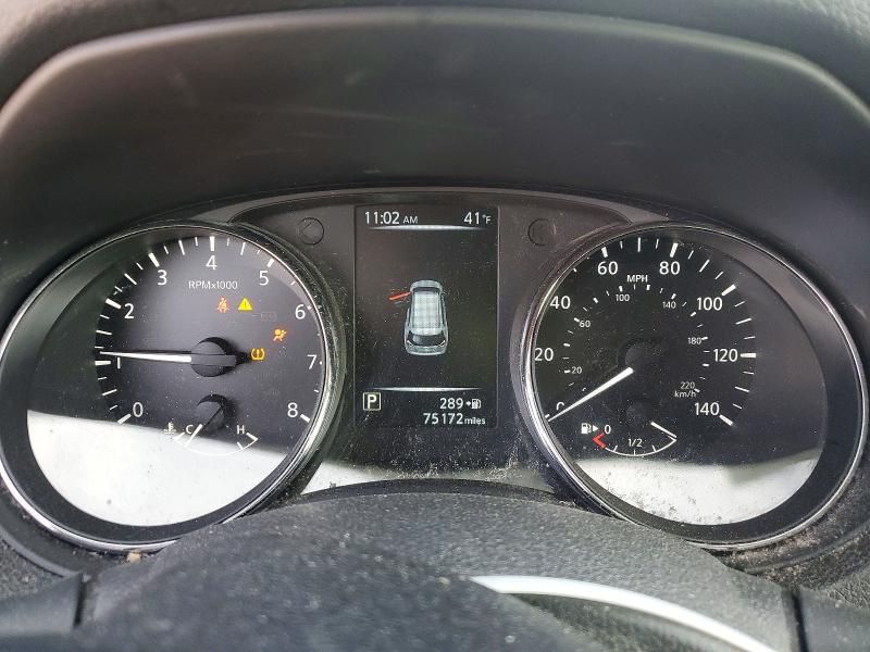 2017 Nissan Rogue sv