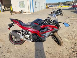 Motos salvage sin ofertas aún a la venta en subasta: 2025 Kawasaki EX500 A