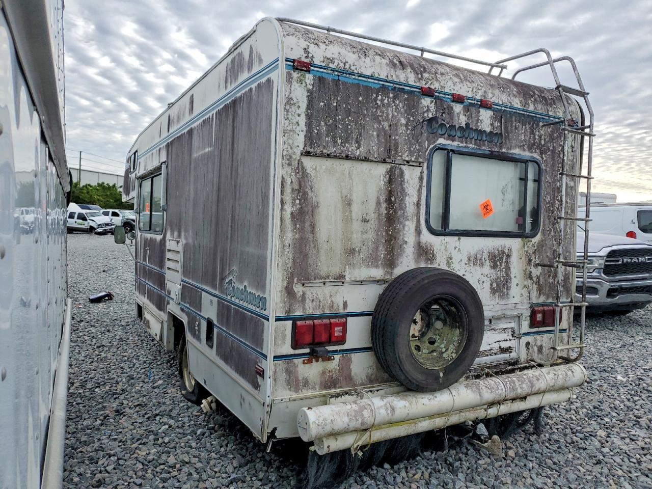 1995 Coachmen 1995 Ford Econoline E350 Cutaway van