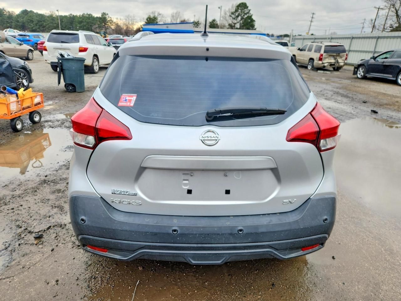 2020 Nissan Kicks sv