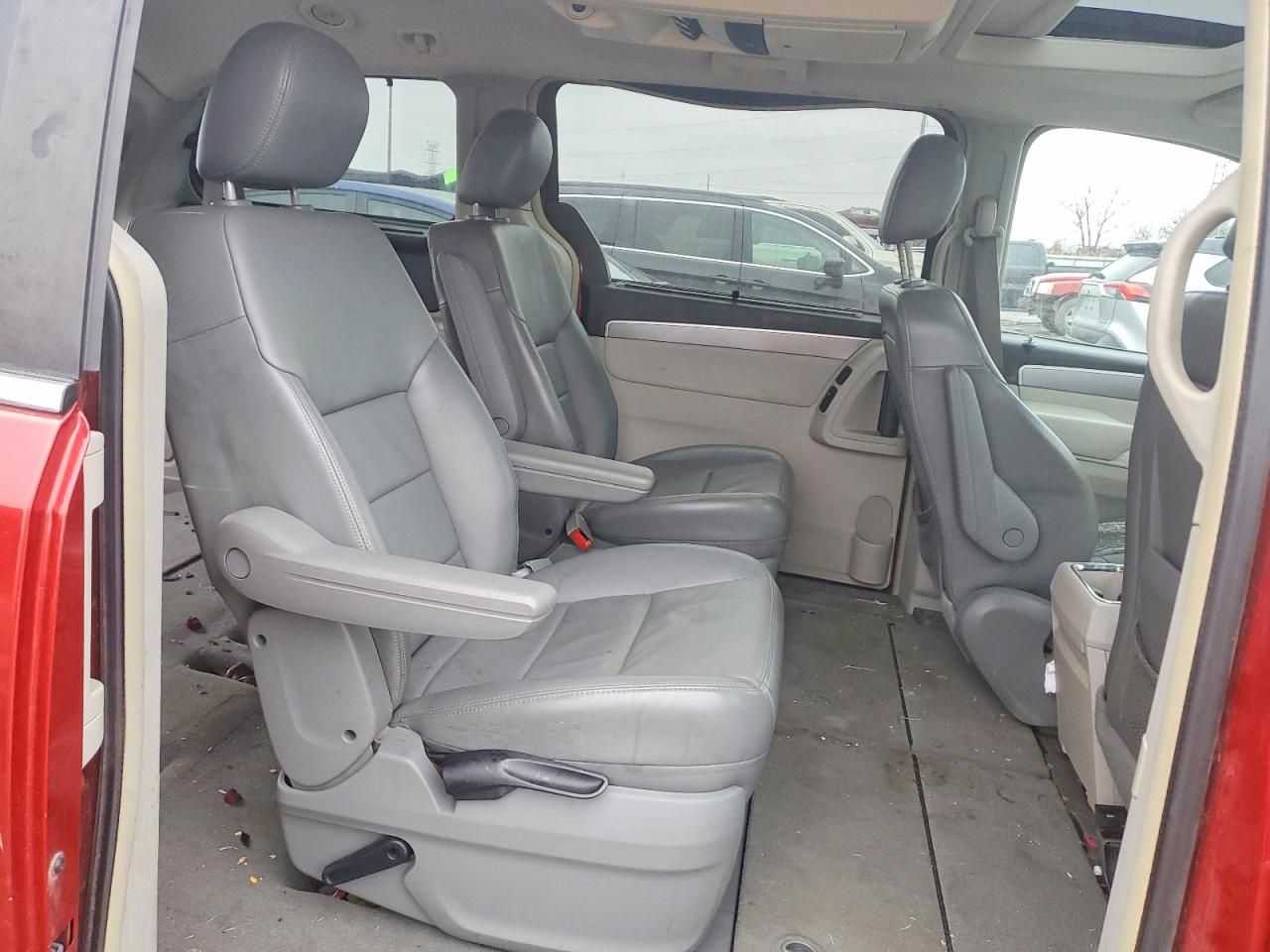 2009 Volkswagen Routan sel Premium