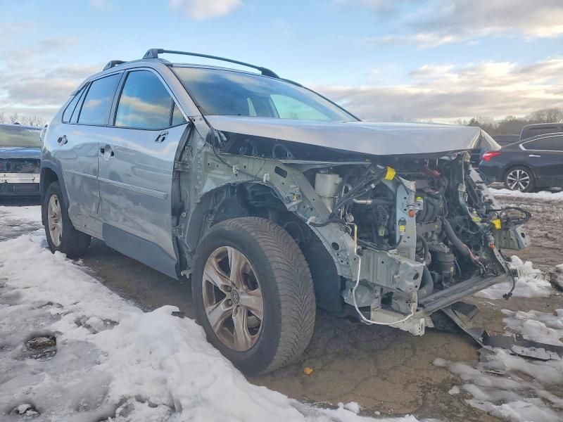 2020 Toyota Rav4 xle