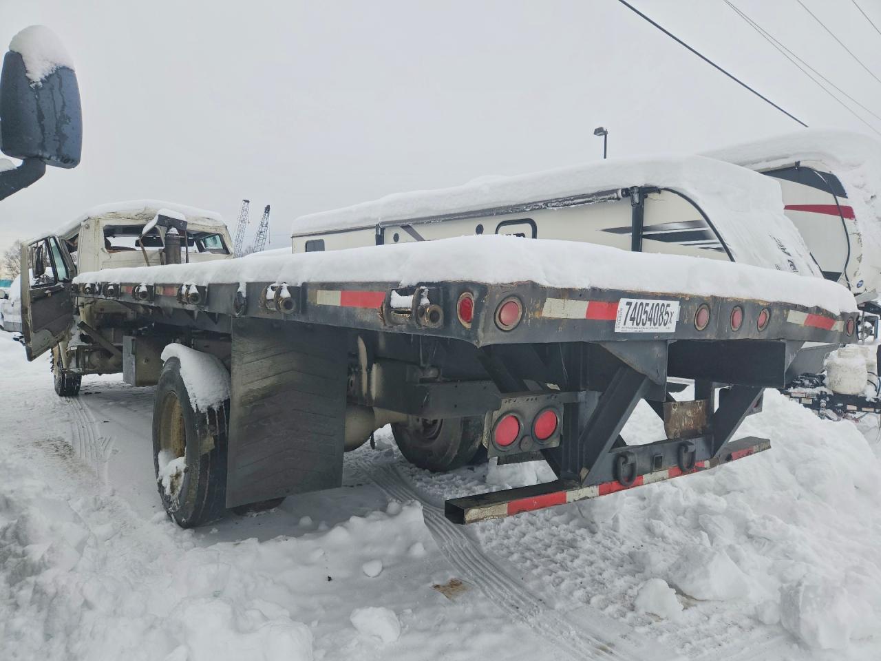 1999 Freightliner Medium Conventional FL70
