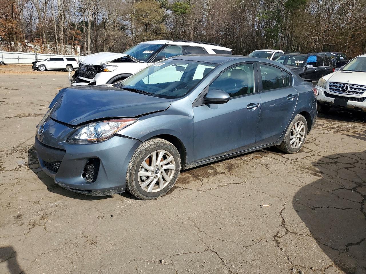2013 Mazda 3 I
