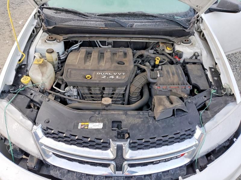 2014 Dodge Avenger se