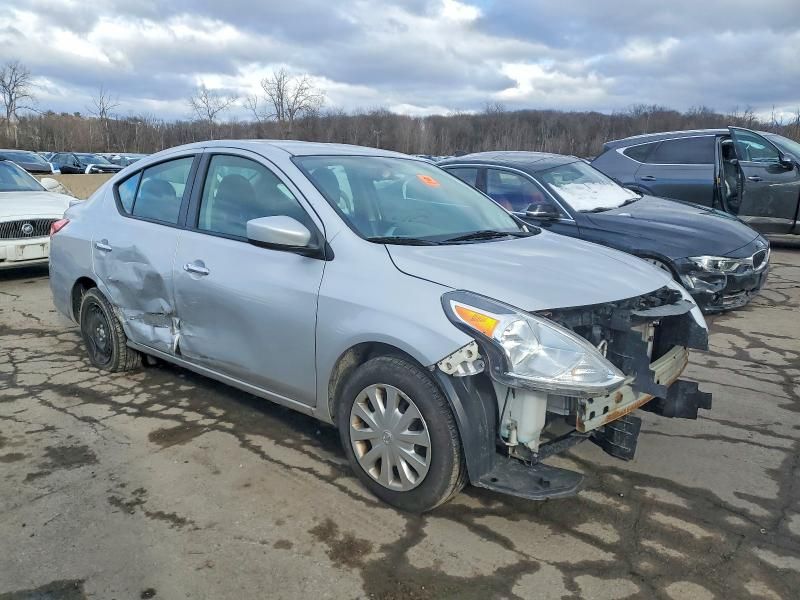 2019 Nissan Versa s