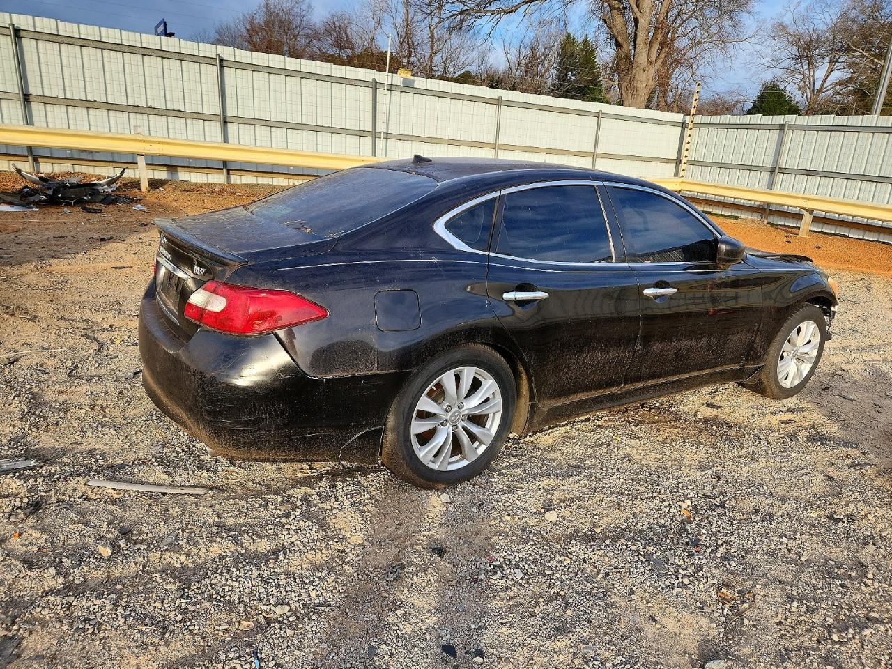 2011 Infiniti M37 Base