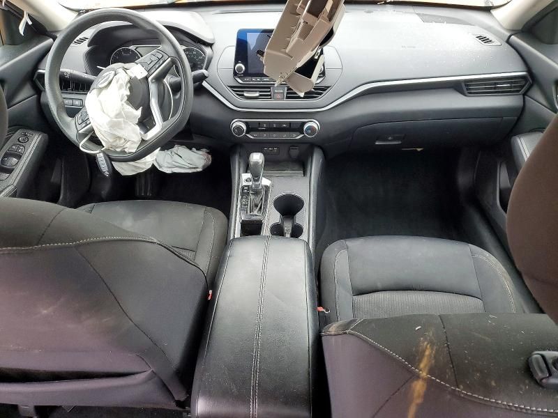 2019 Nissan Altima s