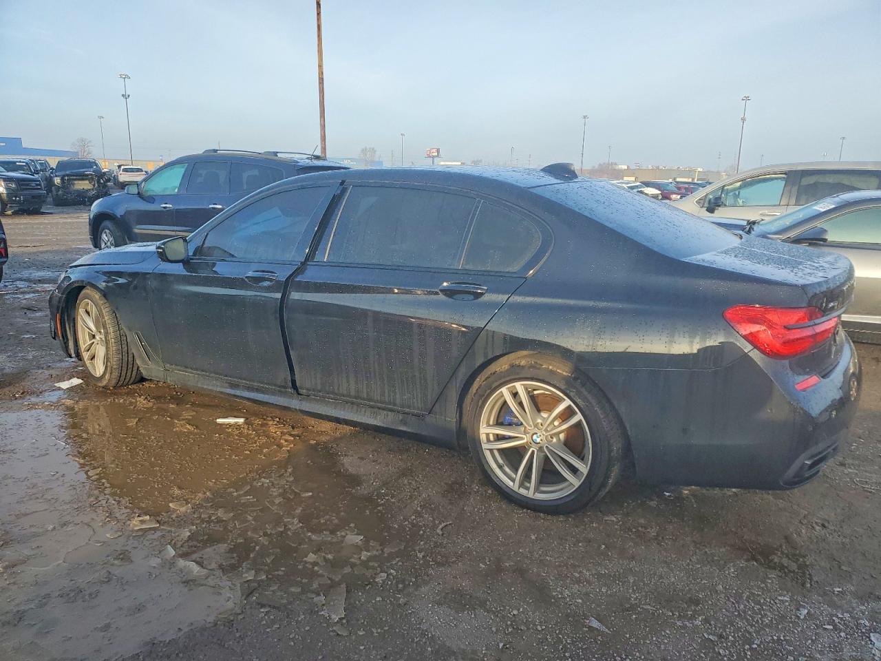 2017 BMW 750 xi