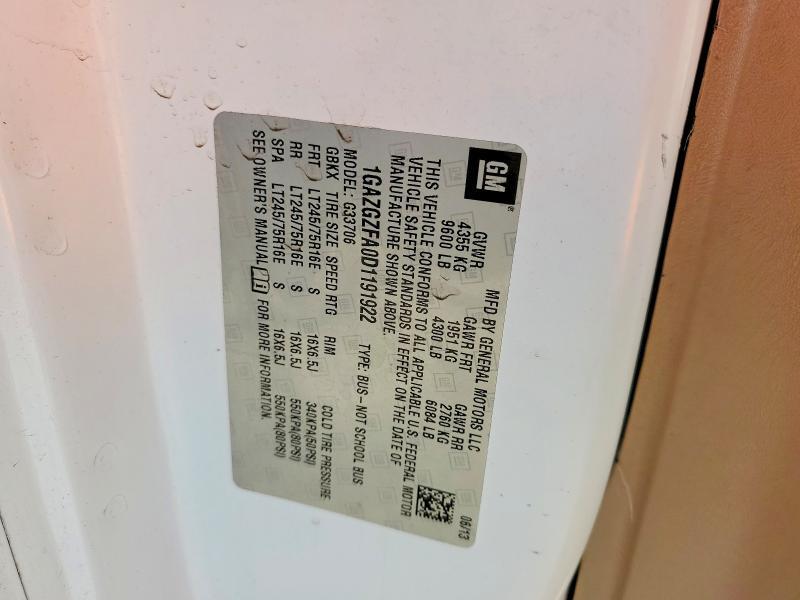 2013 Chevrolet Express G3500 LS